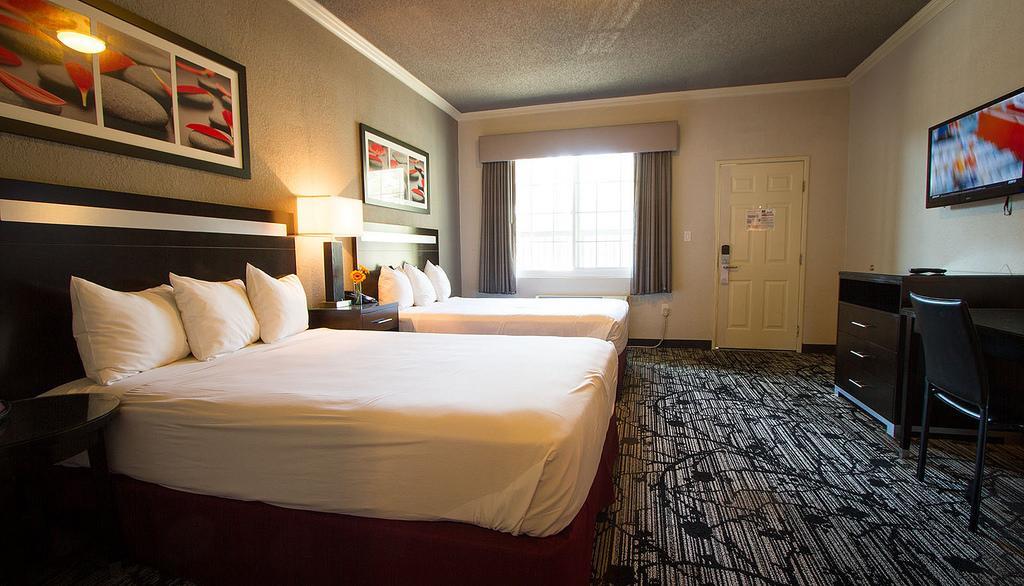 Granada Inn San Fernando Εξωτερικό φωτογραφία