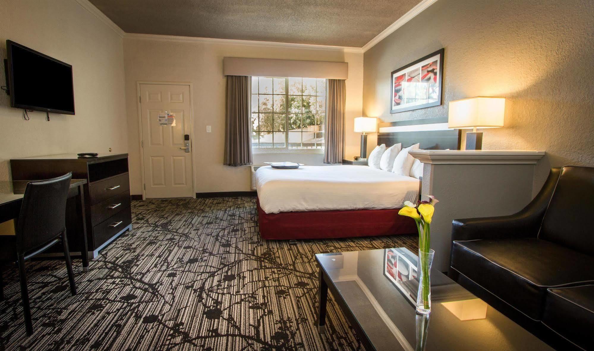 Granada Inn San Fernando Εξωτερικό φωτογραφία